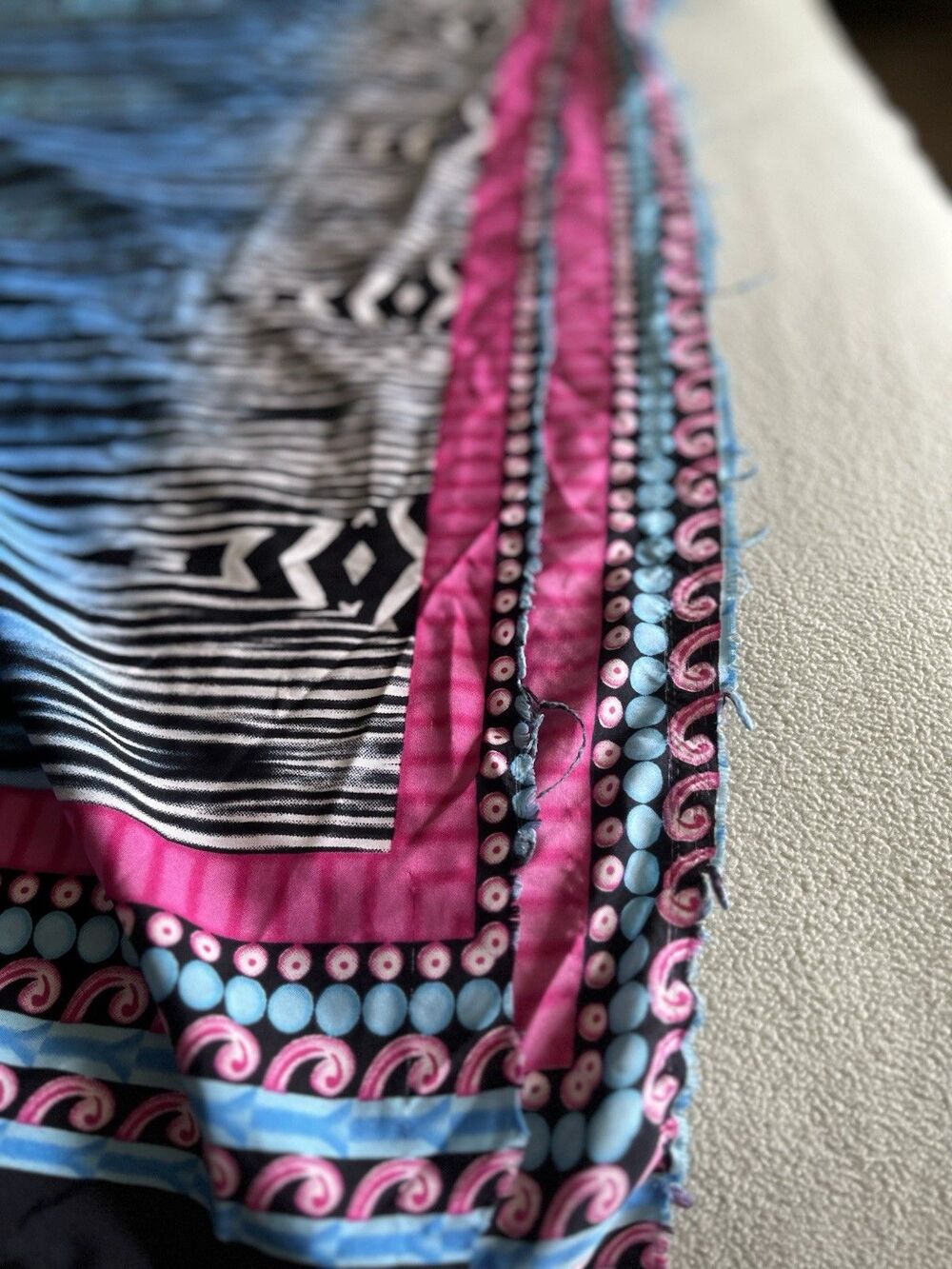 VTG Winlar Kaftan Dress Mumu Roper Romp Blue/Pink/Black Floral/Tribal Print - Picture 8 of 8